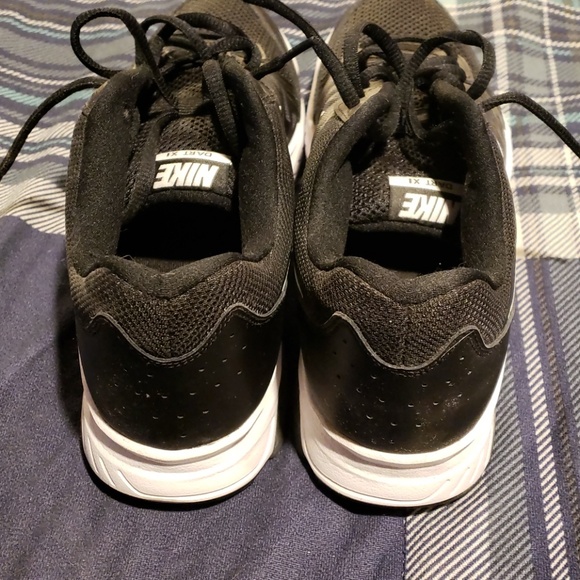 Men's Nike sneakers - Picture 4 of 4